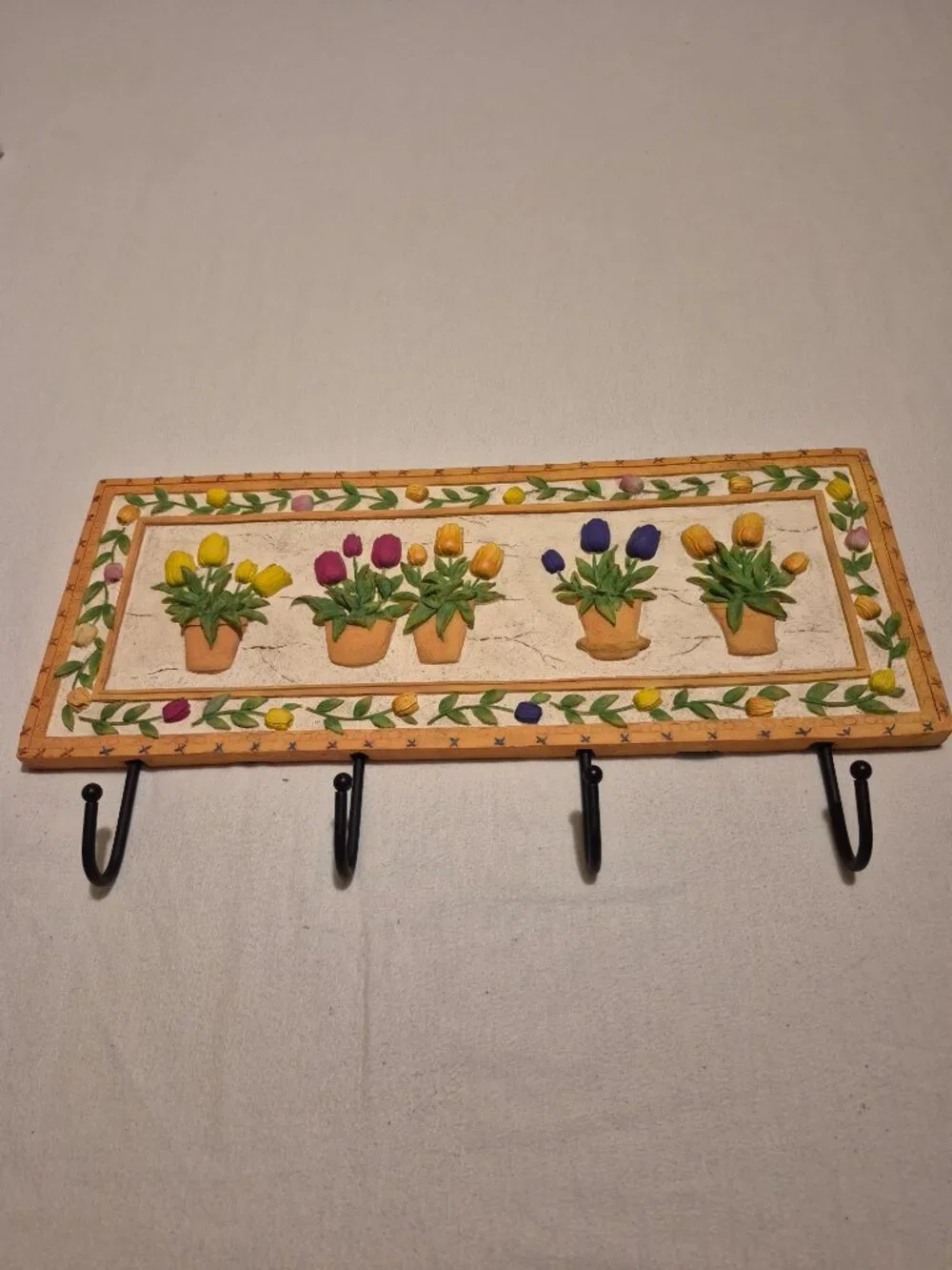 VINTAGE WALL HOOK RACK RAISED 3D POTTED FLOWERS DESIGN